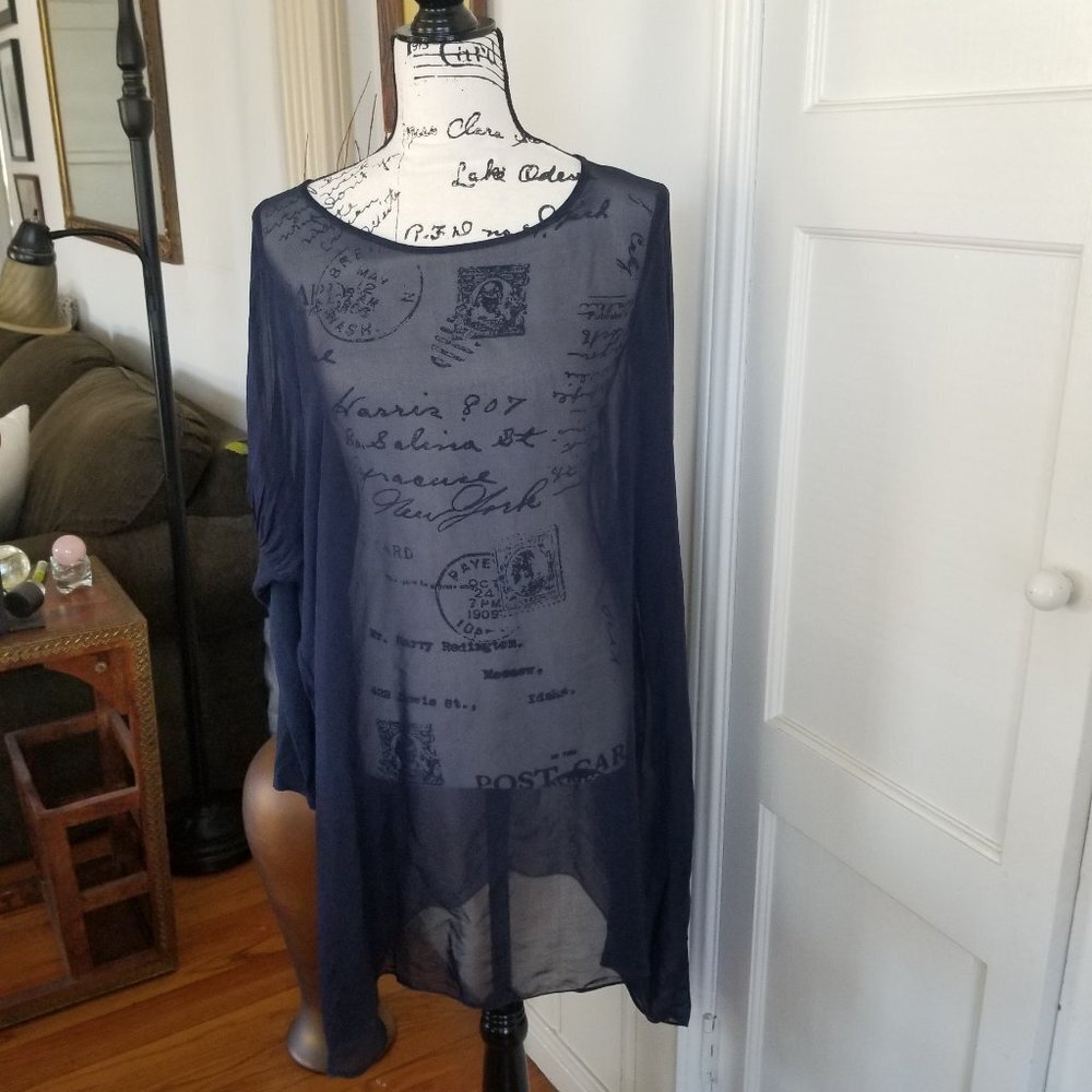 M Made in Italy Navy Blue Tunic with Beautiful Tapered Sleeves Sz S